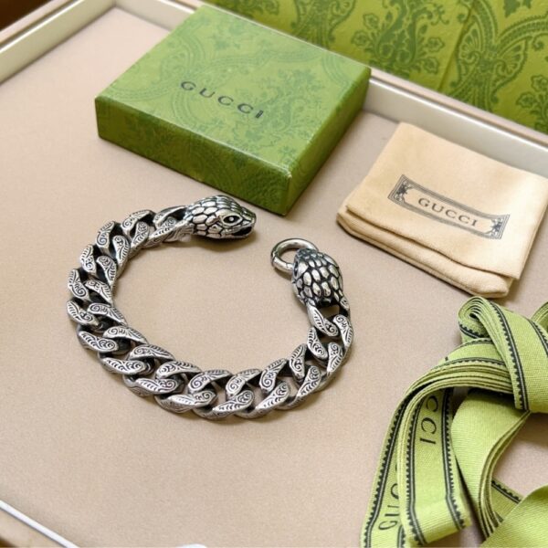 GUCCI SNAKE BRACELET SILVER - Image 3