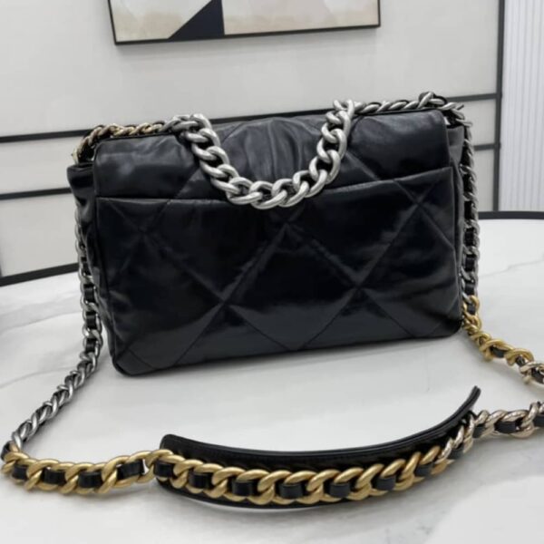 CHANEL 19 SERIES CLASSIC DOUBLE C LOGO SILVER TURN BUCKLE BLACK 31CM - Image 5