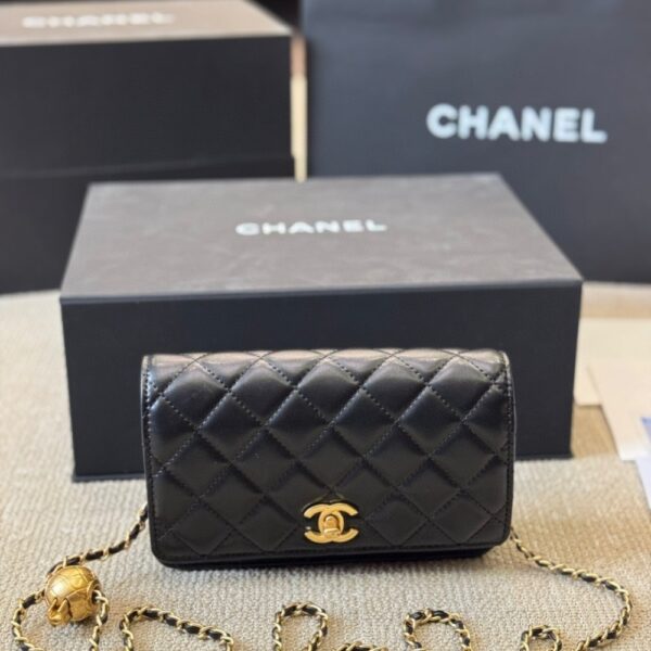 CHANEL CLASSIC WALLET ON CHAIN BLACK 19CM - Image 2