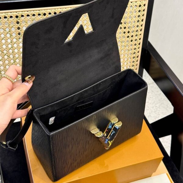 LOUIS VUITTON X TAKASHI MURAKAMI LV TWIST MM SLIM BAG BLACK 23CM M13243 - Image 9