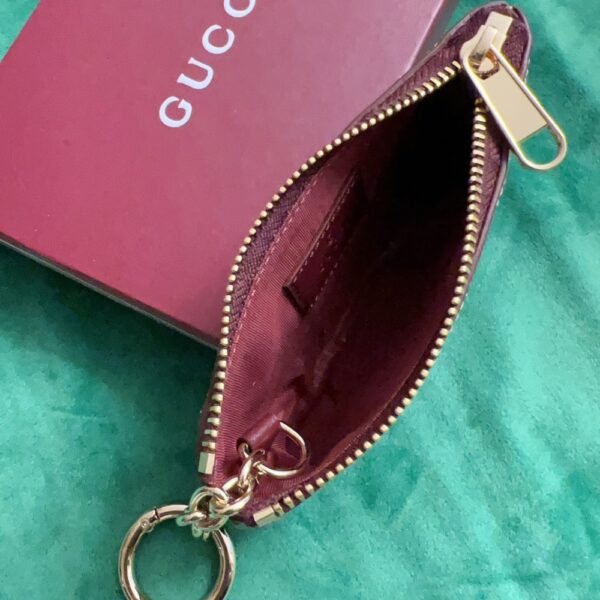GUCCI KEY CASE WITH GG AND DOG DETAIL BEIGE AND DARK BROWN 12CM - Image 5