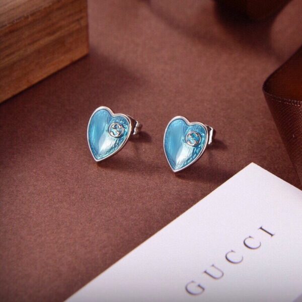 GUCCI DOUBLE GG HEART-SHAPED EARRINGS LIGHT BLUE ENAMEL SILVER - Image 2
