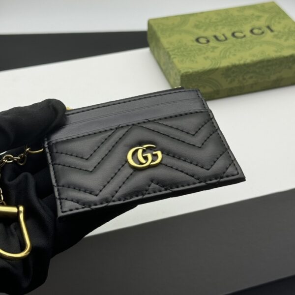 GUCCI GG MARMONT KEYCHAIN WALLET BLACK 10CM - Image 4