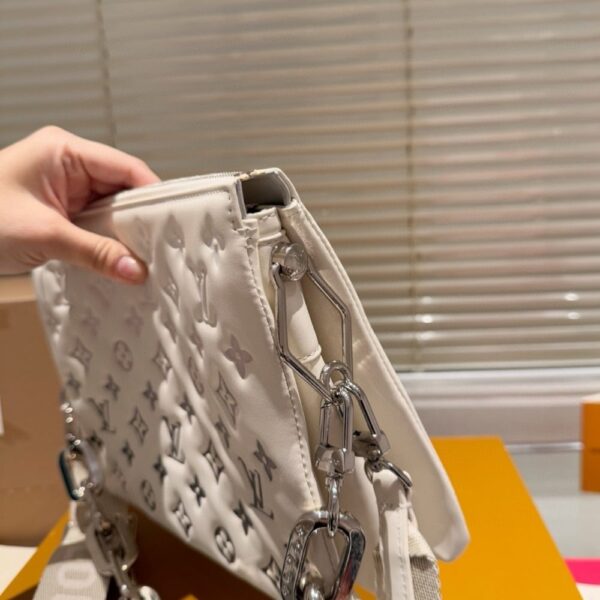 LOUIS VUITTON COUSSIN PM BAG 21CM M11986 - Image 5