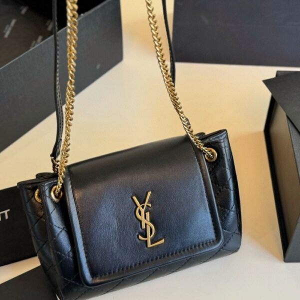 SAINT LAURENT MINI NOLITA IN BLACK 18CM 6727381EL071000 - Image 2