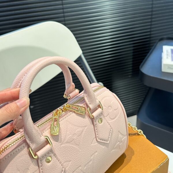 LOUIS VUITTON SPEEDY BANDOULIÈRE 20 MONOGRAM PINK 20CM M47136 - Image 4