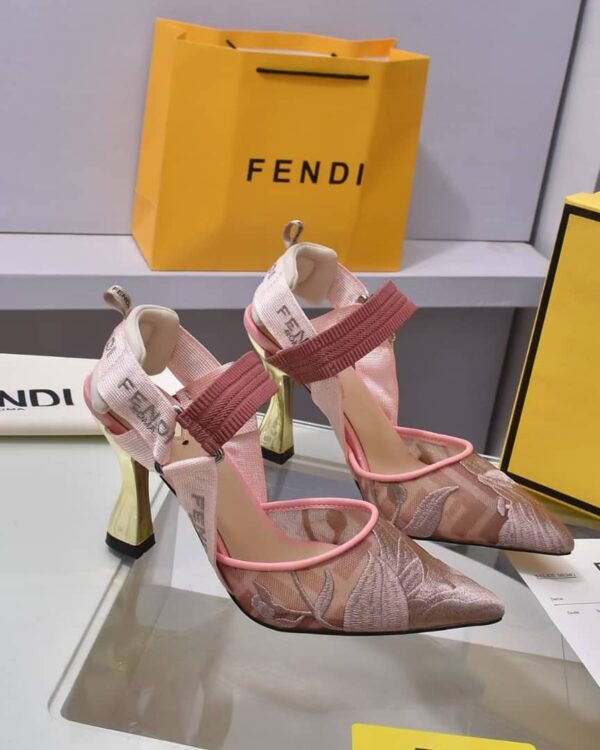 FENDI COLIBRI EMBROIDERED SLINGBACK PUMPS PINK - Image 3