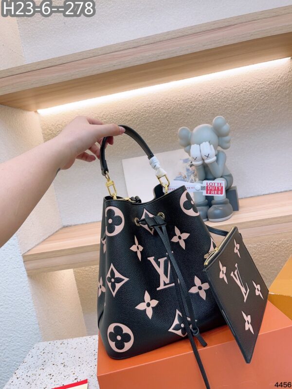 LOUIS VUITTON NÉONOÉ MM BLACK 25CM M45497 - Image 3