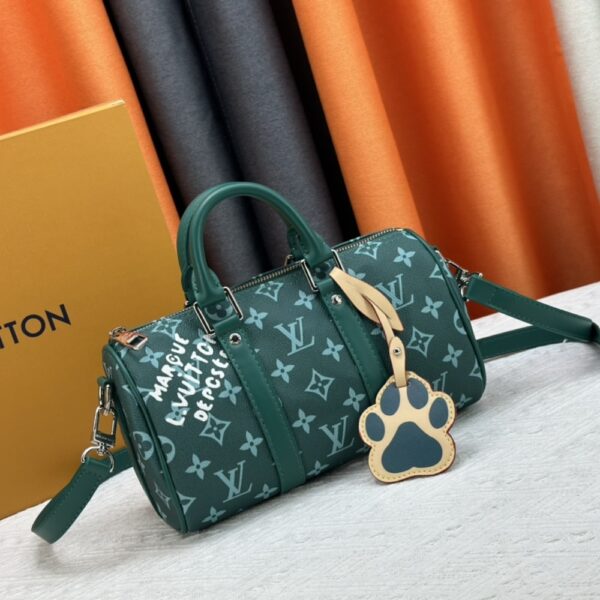 LOUIS VUITTON KEEPALL BANDOULIÈRE 25 MONOGRAM GREEN 25CM - Image 2