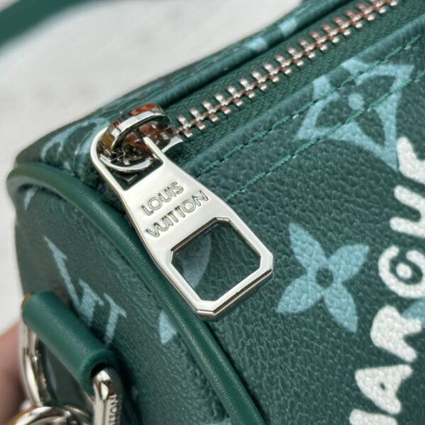 LOUIS VUITTON KEEPALL BANDOULIÈRE 25 MONOGRAM GREEN 25CM - Image 6