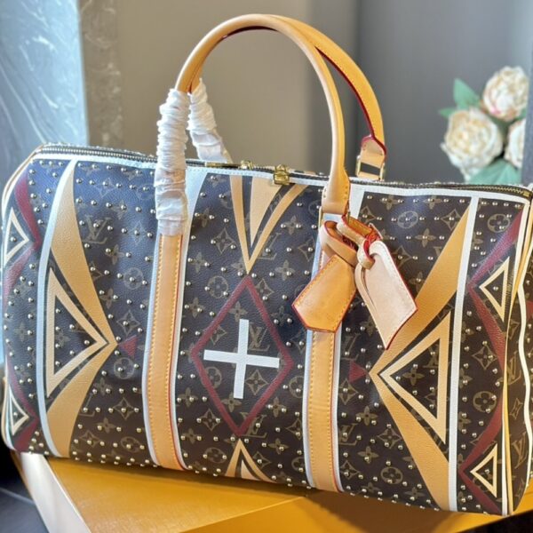 LOUIS VUITTON KEEPALL BANDOULIÈRE MONOGRAM CANVAS BROWN AND YELLOW 45CM - Image 2