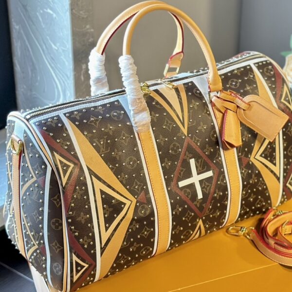 LOUIS VUITTON KEEPALL BANDOULIÈRE MONOGRAM CANVAS BROWN AND YELLOW 45CM - Image 3