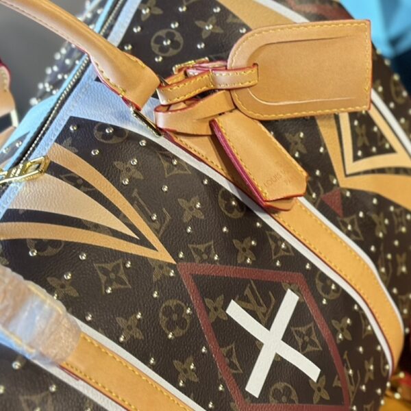 LOUIS VUITTON KEEPALL BANDOULIÈRE MONOGRAM CANVAS BROWN AND YELLOW 45CM - Image 7
