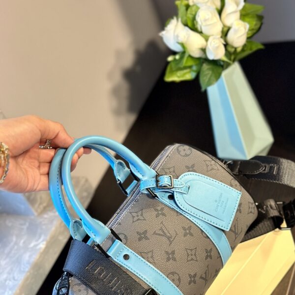 LOUIS VUITTON KEEPALL BANDOULIÈRE 25 MONOGRAM ECLIPSE REVERSE COATED CANVAS TURQUOISE 25CM M11645 - Image 3