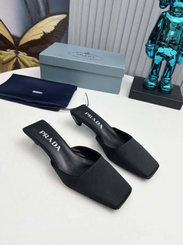 PRADA LEATHER MULES BLACK - Image 8