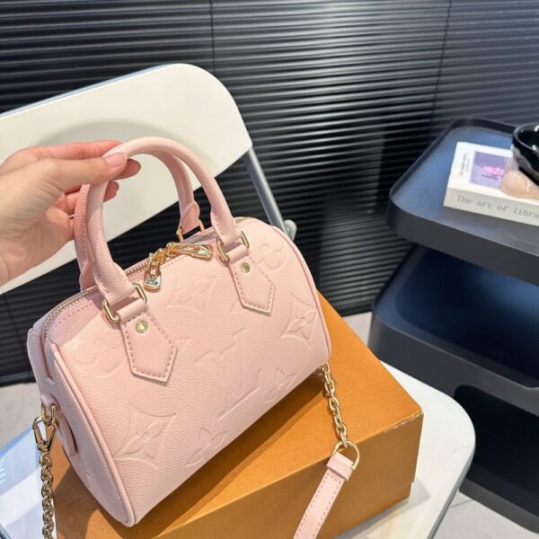 LOUIS VUITTON SPEEDY BANDOULIÈRE 20 MONOGRAM PINK 20CM M47136 - Image 6
